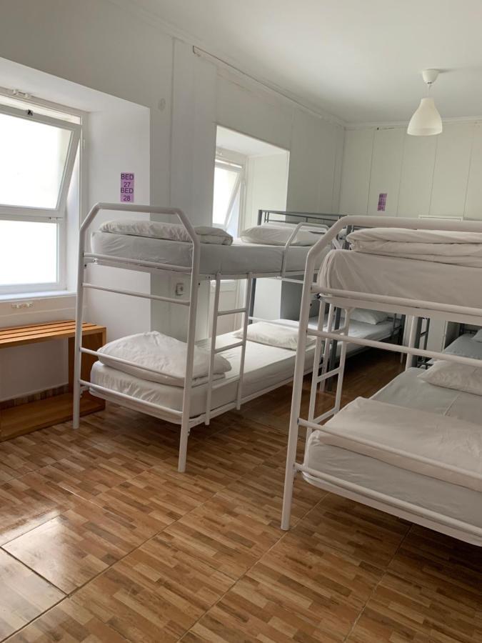 Meyra Hostel Lisbon Bagian luar foto